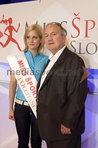 Ajda Sitar, Miss športa 2009 in Srečko Čož, vodja projekta Miss športa