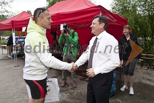 Jure Košir, nekdanji alpski smučar in Zoran Jankovič, župan Ljubljane