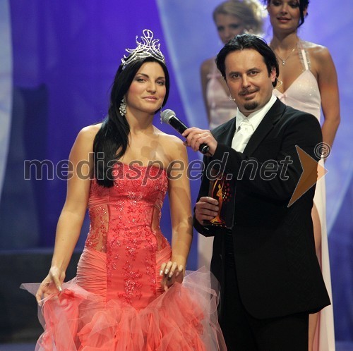 Dalila Dragojević, Miss Universe 2005 in Jernej Kuntner, igralec in voditelj prireditve