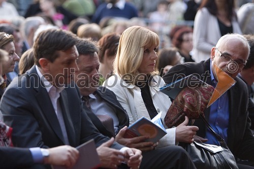 Borut Pahor, predsednik Vlade RS in Zoran Jankovič, župan Ljubljane in Jadranka Dakić, podžupanja Ljubljane s soprogom