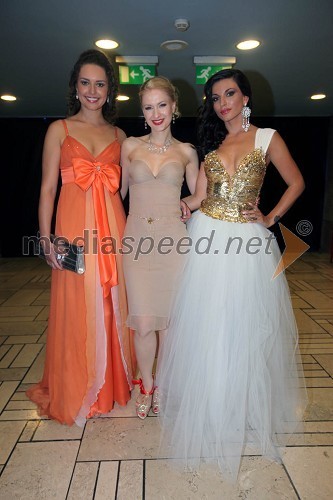 Tadeja Ternar, Miss Slovenije 2007, Maja Ferme, modna kreatorka in Dalila Dragojevič, Miss Universe Slovenije 2005