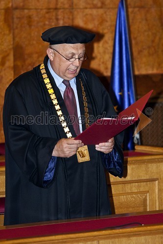 Prof. dr. Marjan Kosec, dekan Veterinarske fakultete Univerze v Ljubljani