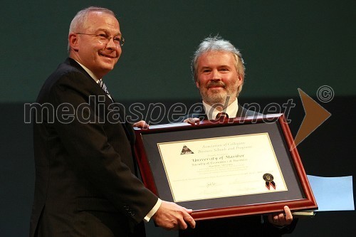 Douglas Viehland, izvršni direktor ACBSP in prof. dr. Samo Bobek, dekan Ekonomsko-poslovne fakultete Univerze v Mariboru