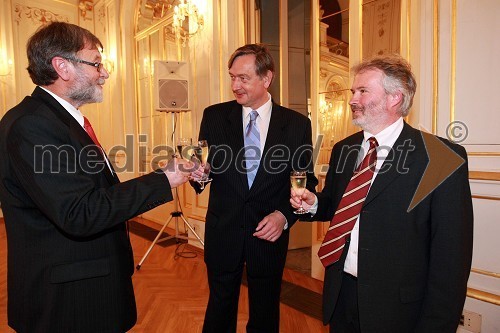 Prof. dr. Ivan Rozman, rektor Univerze v Mariboru, dr. Danilo Türk, predsednik Republike Slovenije in prof. dr. Samo Bobek, dekan Ekonomsko-poslovne fakultete Univerze v Mariboru