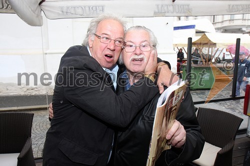 Drago Sodja - Čupi, glasbenik in glavni organizator ter Dragiša Modrinjak, fotografska legenda