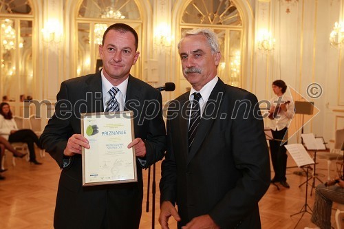 Boris Potrč, vodja izobraževalnega centra v podjetju Premogovnik Velenje in mag. Franc Hočevar, svetovalec predsednika republike za socialno in zdravstveno varstvo ter humanitarna vprašanja