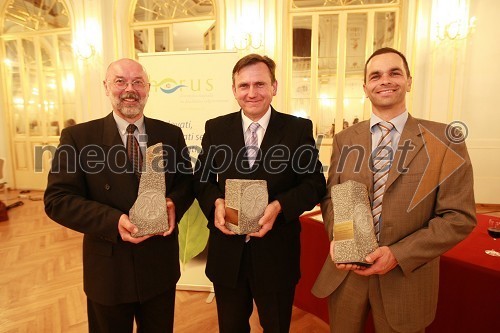 Rajko Dolinšek, direktor podjetja Informa Echo d.o.o., mag. Danijel Zupančič, namestnik direktorice za tehnično področje v podjetju Trimo d.d. in Gregor Franič, vodja trženja v podjetju ATech elektronika d.o.o.