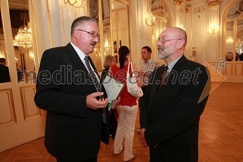 Mag. Viljem Pozeb, direktor Holdinga slovenskih elektrarn (HSE) in Rajko Dolinšek, direktor podjetja Informa Echo d.o.o.