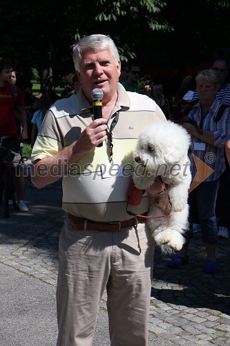 Prim. prof. dr. Erih Tetičkovič, predsednik Društva za varstvo in proti mučenju živali Maribor