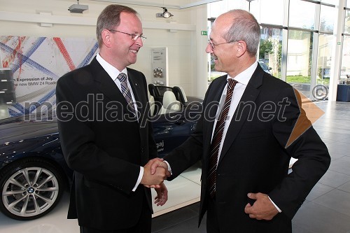 Andrej Malgaj, lastnik in direktor podjetja Avtohiša Malgaj in Günter Schuster, direktor za finance in poslovanje BMW Group Centralna in Vzhodna Evropa