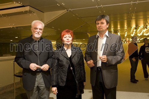 Marko Gorjanc, namestnik ravnatelja SNG Opera in balet Ljubljana in njegova soproga Radomila Gorjanc in Janoš Kern, ustanova Imago Sloveniae