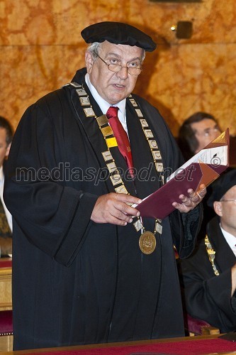 Dr. Bojan Majes, dekan Fakultete za gradbeništvo in geodezijo Univerze v Ljubljani