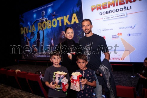 Premiera animiranega filma Divja robotka v Cineplexx Ljubljana