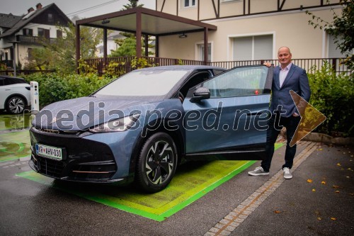 Prvi električni CUPRA SUV Tavascan 2024