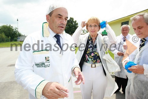 Roman Glaser, generalni direktor Perutnine Ptuj in dr. Vida Čadonič - Špelič, generalna direktorica Veterinarske uprave RS