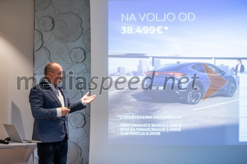 Prvi električni CUPRA SUV Tavascan 2024