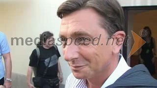 Premier Borut Pahor čestita mlademu paru in razkrije kdaj se bo sam poročil