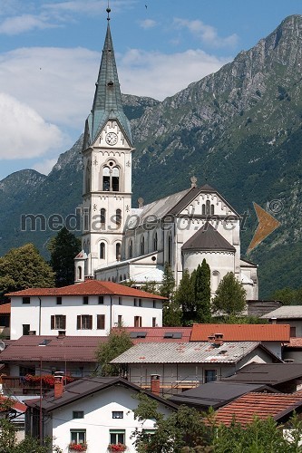 Cerkev Srca Jezusovega, Drežnica nad Kobaridom