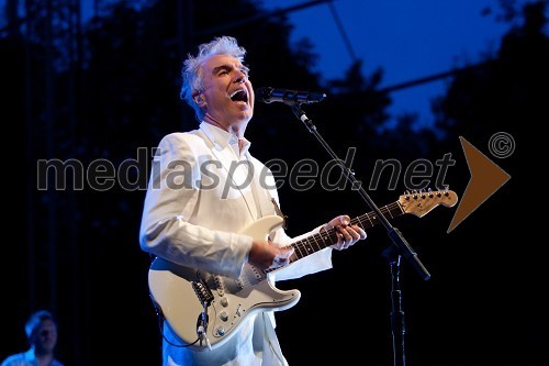 David Byrne, pevec