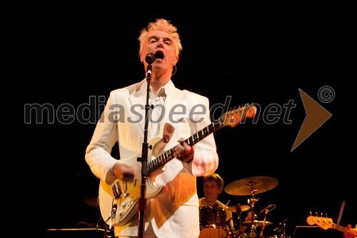 David Byrne, pevec