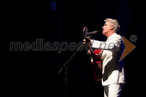 David Byrne, pevec