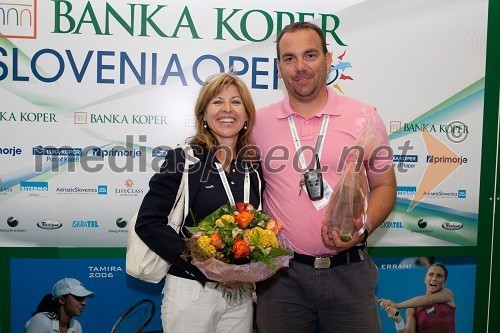 Mima Jaušovec, nekdanja kapetanka slovenske ženske teniške reprezentance in predsednica organizacijskega odbora Banka Koper Slovenia Open in Andrej Bizjak, direktor Banka Koper Slovenia Open