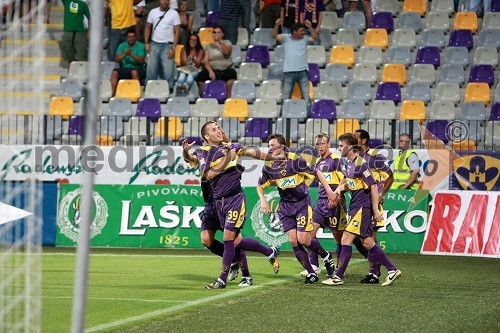 Nogometaši NK Maribor