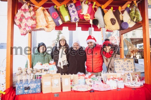 Dobrodelno kuhanje in bazar v Kranju