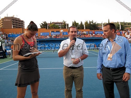 Dinara Safina, teniška igralka, Fabrice Chouquet, predstavnik zveze Sony Ericsson WTA Tour, in Andrej Bizjak, direktor turnirja Banka Koper Slovenia Open