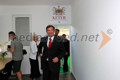 Karl Viktor Erjavec, minister za okolje in prostor