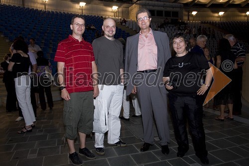 Boris Benko in Primož Hladnik, duo Silence, Mojmir Suhar, direktor avditorija Portorož ter Dragica Petrovič, producentka in režiserka