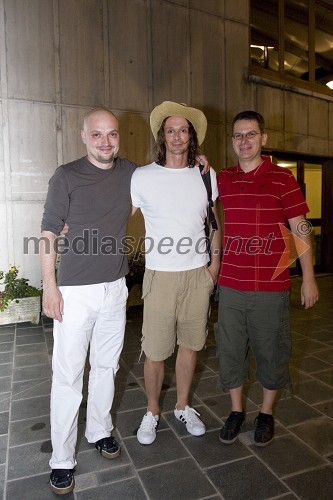 Boris Benko in Primož Hladnik, duo Silence ter Livio Badurina, igralec (v sredini)