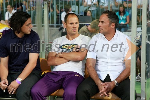 Zlatko Zahovič, športni direktor NK Maribor , Ante Šimundža, pomočnik trenerja NK Maribor in Darko Milanič, trener NK Maribor 	 
		 
	