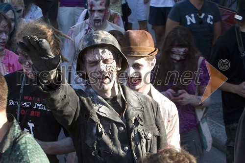 Tomaž Horvat, programski direktor Grossmannovega festivala, Zombie walk na Grossmannovem festivalu