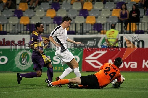 Marcos Magno Morales Tavares, nogometaš NK Maribor, ... in Matuš Kozačik, nogometaša NK Sparta Praga