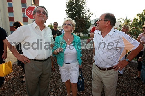 Anton Rous, nekdanji predsednik Desus-a, Majda Šmid, gostinka in ...