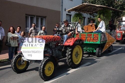 Lendavska trgatev 2009, povorka po Glavni ulici v Lendavi