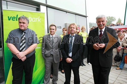 Michael Letonje, podžupan občine Velenje, Janez Korpič, center manager Velejapark, Wilfried Golger, Golger group in Srečko Meh, župan občine Velenje