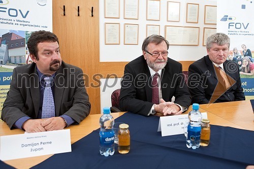 Damijan Perne, župan Kranja, prof. dr. Ivan Rozman, rektor Univerze v Mariboru in prof. dr. Marko Ferjan, dekan Fakultete za organizacijske vede Univerze v Mariboru