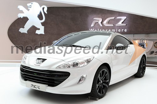 Peugeot RCZ