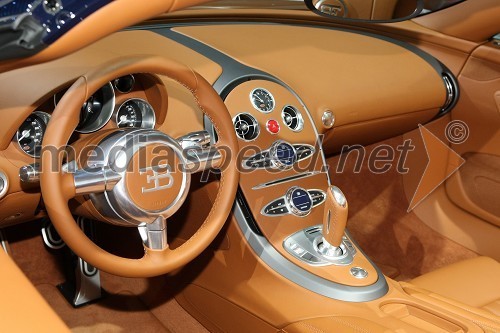 Bugatti Sang Bleu, notranjost