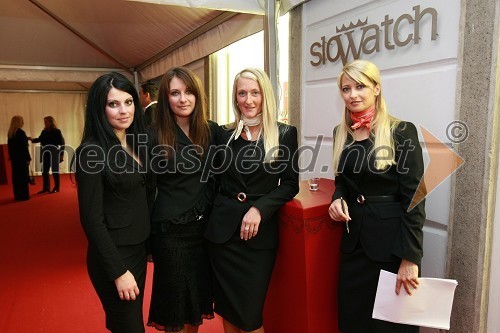 Danijela Belčič, Barbara Laptoš, Petra Žunko in Nataša Slanič, hostese