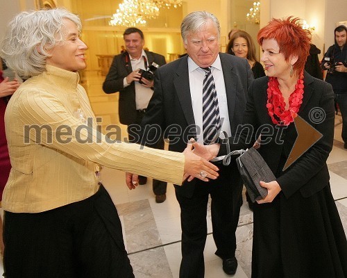 Alja Predan, direktorica Borštnikovega srečanja, Tone Partljič, pisatelj in predsednik sveta Borštnikovega srečanja in Majda Širca, ministrica za kulturo