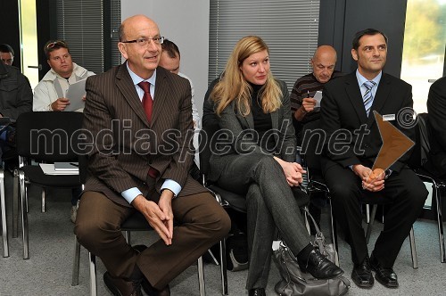 Heinz Slesak, direktor Porsche Slovenija d.o.o., ... in dr. Michael Steiner, direktor Porsche Panamera