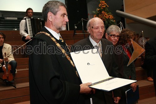 Prof. dr. Ludvik Trauner, dekan Fakultete za gradbeništvo UM in prof. Egon Žitnik