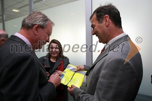 Dr. Erwin Kubesch, veleposlanik Republike Avstrije v Sloveniji in mag. Bojan Žlender, vodja sveta za preventivo in vzgojo v cestnem prometu Ministrstva za promet