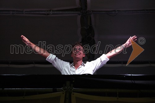 Armin Van Bureen, dj