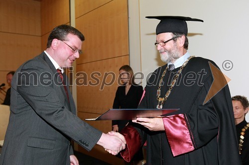 Dr. Andrej Gusel, Fakulteta za strojništvo Univerze v Mariboru in prof. dr. Ivan Rozman, rektor Univerze v Mariboru