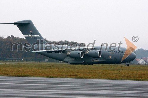 C-17 Globemaster III (McDonnell Douglas/Boeing)