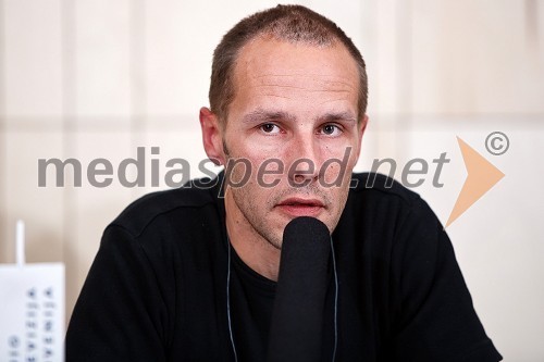 Andrej Karoli, član komisije Uredništva za glasbo Vala 202